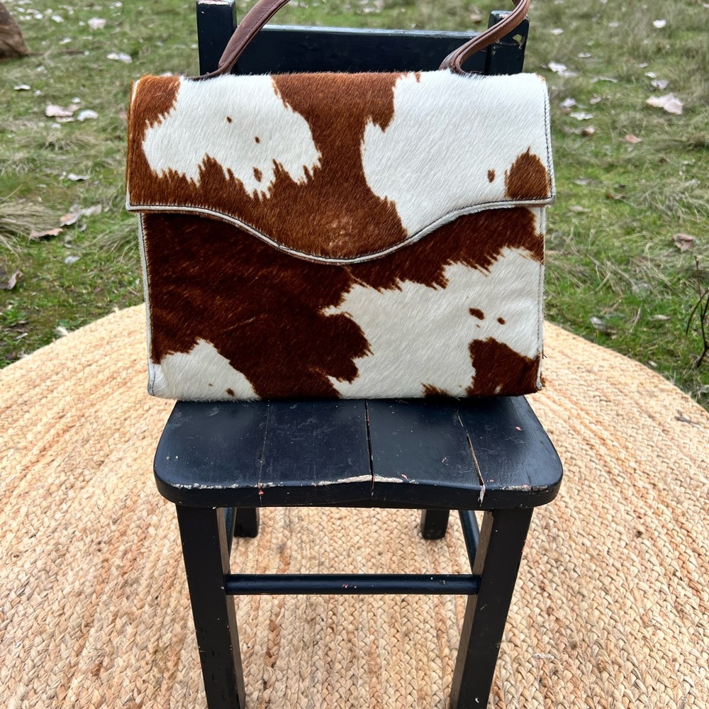 Brown and White Cowhide Jill Stuart Shoulder Bag with Bold Pattern